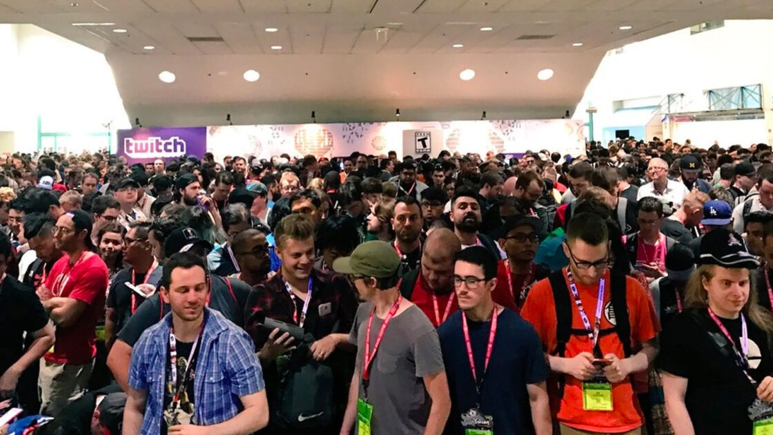 Photo showing overcrowding at E3 2017